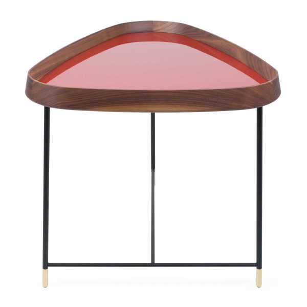 1016575_fritz_3_triangular_side_table_walnut___gloss_laq_granata_70x60x53cm-3_detail_1