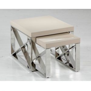 Comet_Nest_of_Table_11022_NT02