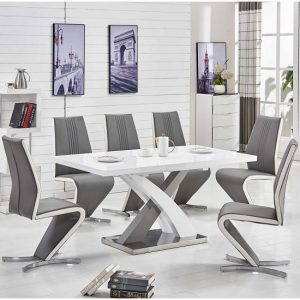 axara_small_grey_with_gia_chairs