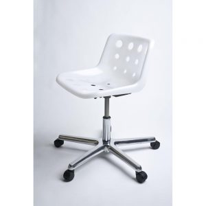 loft-robin-day-5-star-semi-transparent-plastic-polo-chair-p297-872_image