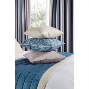 hp050_hp051-fiorellaindigocushionstack