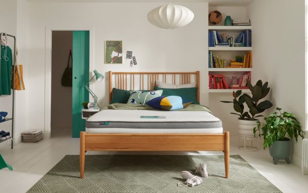silentnight-studio-eco-mattress-room-undressed