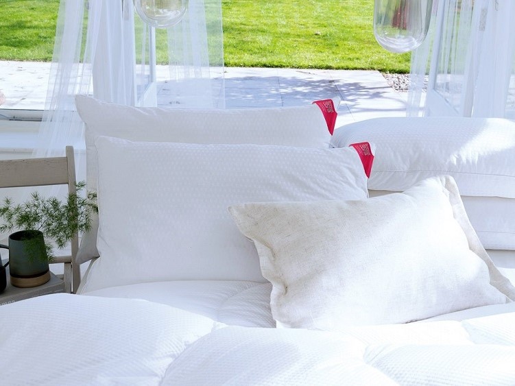 The fine bedding company pillows