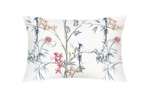 Hummingbird-Pillow-1-M_a01f3cfd-01a2-47ed-886d-03b93dde7b47_grande