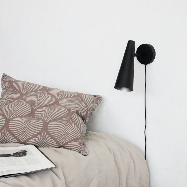 Koan-Wall-Light-Lifestyle-2