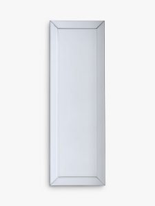 003867043