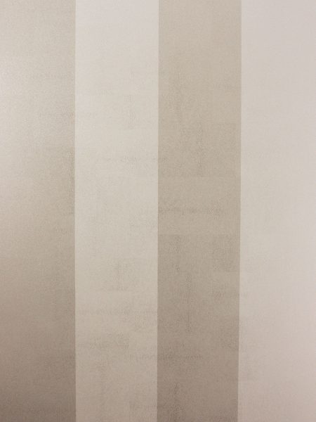 235903194