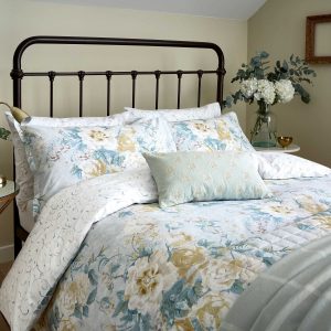 s_options_giselle_head_of_bed_shot_5