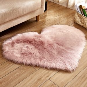 40x50cm-heart-fluffy-fur-rug-faux-washable-sheepskin-mats-rugs-L-12840388-23560841_1