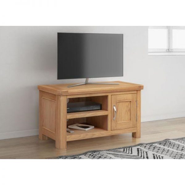 bologna-oak-small-tv-unit-L-8657184-27377227_1