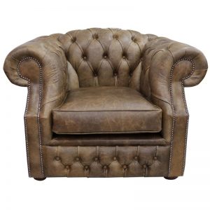 chesterfield-buckingham-club-armchair-cracked-wax-tobacco-leather-L-8239350-15611873_1
