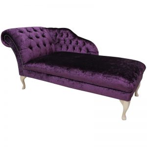 chesterfield-velvet-chaise-lounge-day-bed-modena-aubergine-purple-L-8239350-15609851_1