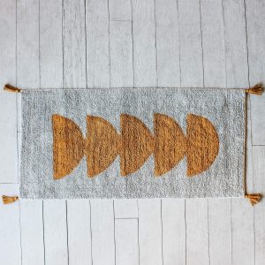 mev1005-amber-tasselled-rug_1