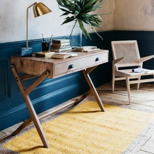 montague_desk_and1000_ss21
