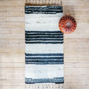 vin1009_tora-stripe-hand-tufted-rug_01