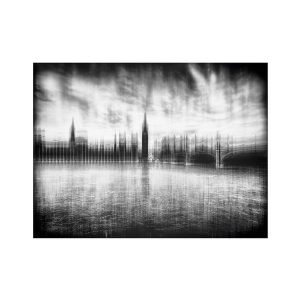 95775-london-skyline-blurred