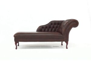 rub_off_antique_brown_leather_chesterfield_chaise_lounge_day_bed_desig_ner_sofas4u