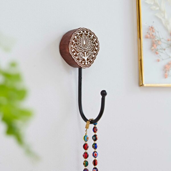 TPBH1-Lotus-Carved-Mango-Wood-Wall-Hook-LR-1