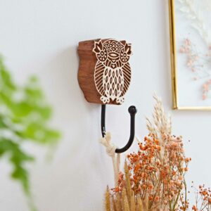 TPBH7-Owl-Carved-Mango-Wood-Wall-Hook-LR-1