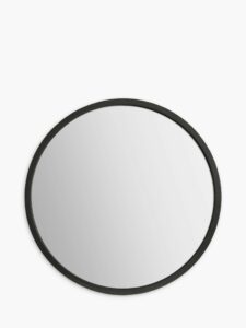 004775974