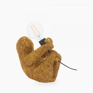 siskin-sloth-table-lamp-brass-p42019-2835336_image