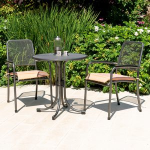 prats-metal-bistro-table-2-armchairs-ochre