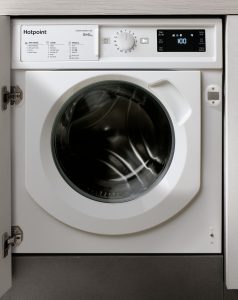 BIWDHG861484UK_WH_hotpoint_washerdryer_01