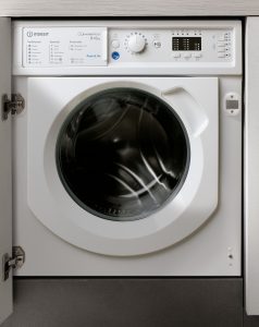 BIWDIL861284UK_WH_indesit_washerdyrer_01
