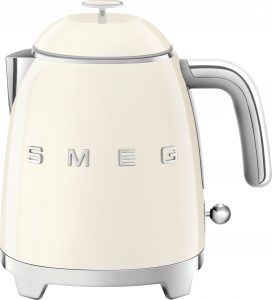KLF05CRUK_CR_smeg_kettle_01