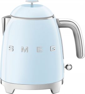 KLF05PBUK_PB_smeg_kettle_01