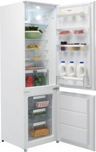 Smeg_UKC81721F_WH_01