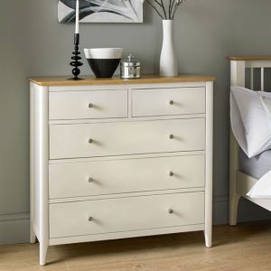 brandy-wide-chest-of-drawers-off-white-oak-5-drawers
