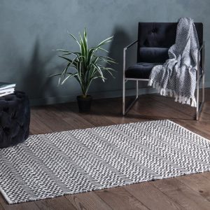 callisto-large-bold-flat-weave-rug-black-cream1