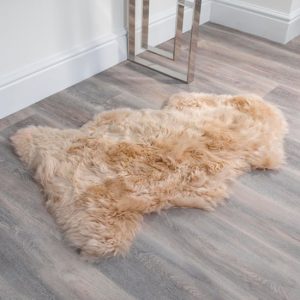 ladson-sheepskin-rug-beige