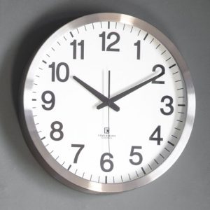 massa-round-metal-wall-clock-chrome