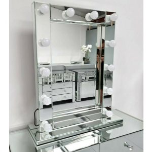 quita-small-clear-glass-dressing-mirror-lights