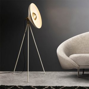 silvis-coned-floor-lamp-warm-white-brass-details