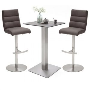 soho-glass-bar-table-2-hiulia-brown-leather-stools