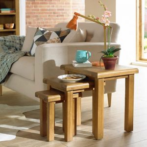 earls-wooden-set-of-3-nesting-tables-chunky-solid-oak