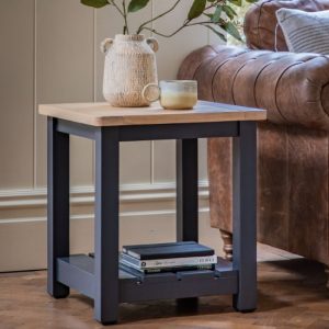 elvira-round-wooden-side-table-oak-meteror