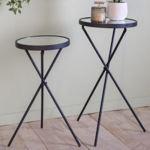 hanna-round-glass-set-of-2-side-tables-black-metal-frame