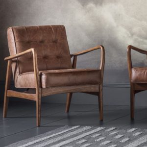 hombre-upholstered-leather-armchair-vintage-brown