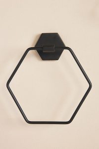 62999511_001_b
