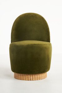 82957788_008_b