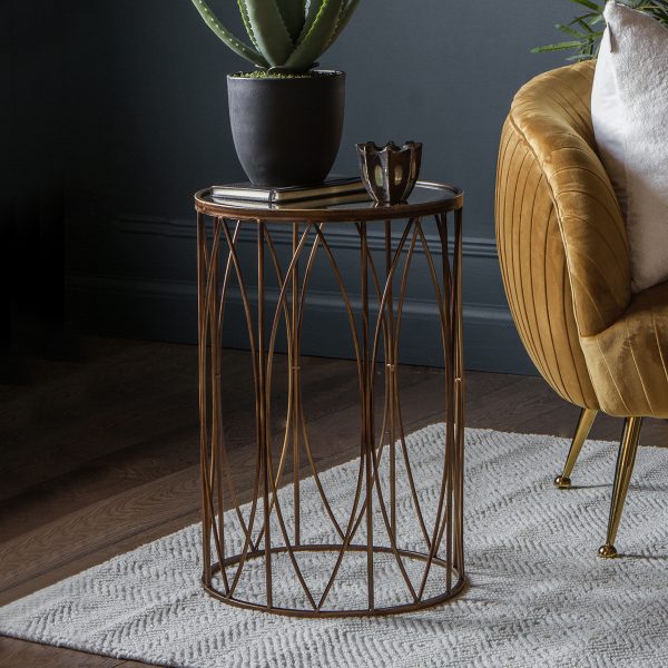 Barking-Metal-Side-Table-in-Gold-Image-2-1