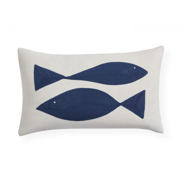Biarritz_Fish_Pillow_Navy_Front_Spring23_Silo