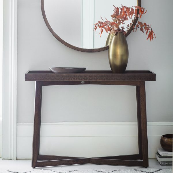 Boi-Mango-Wood-Console-Table-in-Brown-Image-2