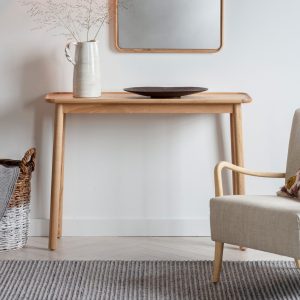 Kingsly-Light-Oak-Console-Table-Image-2