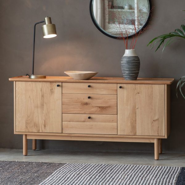 Kingsly-Light-Oak-Sideboard-Image-2
