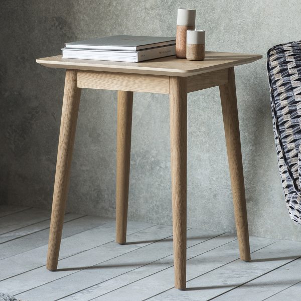 Messina-Light-Oak-Side-Table-Image-2